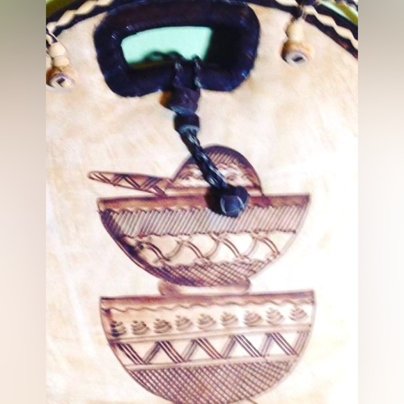 Handcrafted handmade Africa  Tan and brown leather suede woven straw Round Bag - Picture 3 of 7